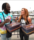 Y2Mate_is_-_Becky_Lynch_and_Kofi_Kingston_s_CUSTOM_CONVERSE_KICKS_at_Comic-Con_201921_I_Just_Love_Kicks__31-DzCWzxnMtU0-720p-1656083286802_mp4_000073600.jpg