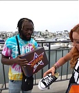 Y2Mate_is_-_Becky_Lynch_and_Kofi_Kingston_s_CUSTOM_CONVERSE_KICKS_at_Comic-Con_201921_I_Just_Love_Kicks__31-DzCWzxnMtU0-720p-1656083286802_mp4_000111600.jpg