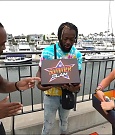 Y2Mate_is_-_Becky_Lynch_and_Kofi_Kingston_s_CUSTOM_CONVERSE_KICKS_at_Comic-Con_201921_I_Just_Love_Kicks__31-DzCWzxnMtU0-720p-1656083286802_mp4_000144000.jpg