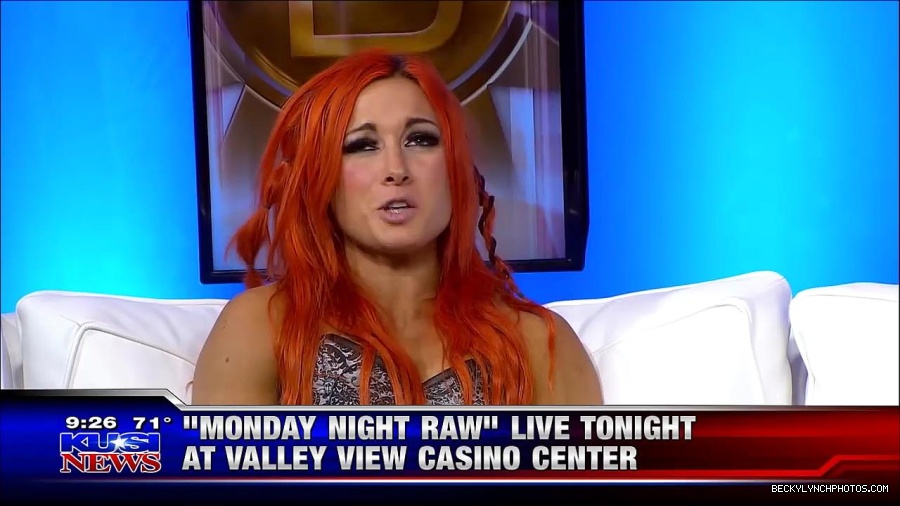 Y2Mate_is_-_WWE_s_Charlotte_and_Becky_Lynch_say_Good_Morning_San_Diego-uhjeOCZYeDs-720p-1656083333155_mp4_000047080.jpg
