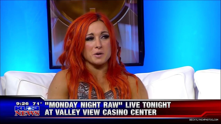 Y2Mate_is_-_WWE_s_Charlotte_and_Becky_Lynch_say_Good_Morning_San_Diego-uhjeOCZYeDs-720p-1656083333155_mp4_000047480.jpg