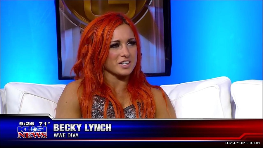 Y2Mate_is_-_WWE_s_Charlotte_and_Becky_Lynch_say_Good_Morning_San_Diego-uhjeOCZYeDs-720p-1656083333155_mp4_000051084.jpg