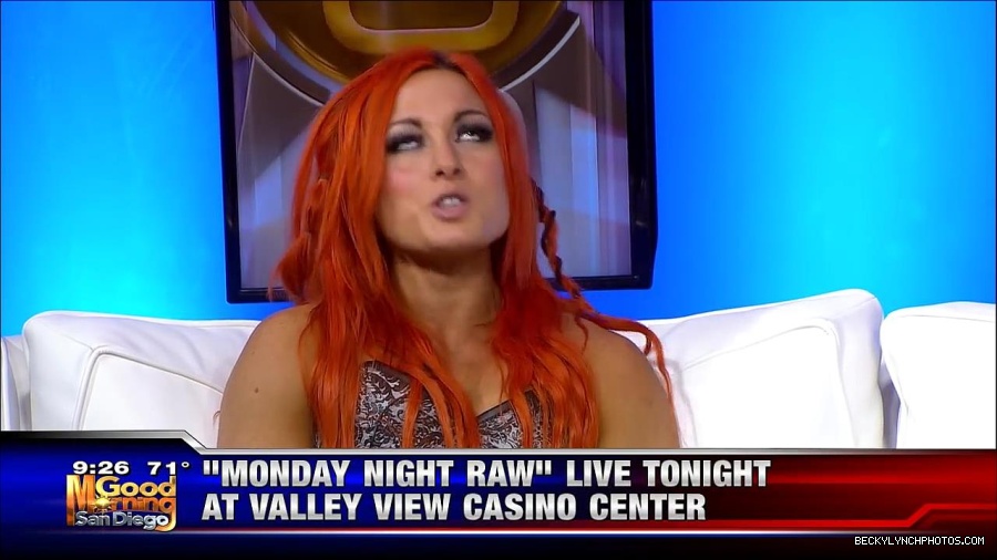 Y2Mate_is_-_WWE_s_Charlotte_and_Becky_Lynch_say_Good_Morning_San_Diego-uhjeOCZYeDs-720p-1656083333155_mp4_000055488.jpg