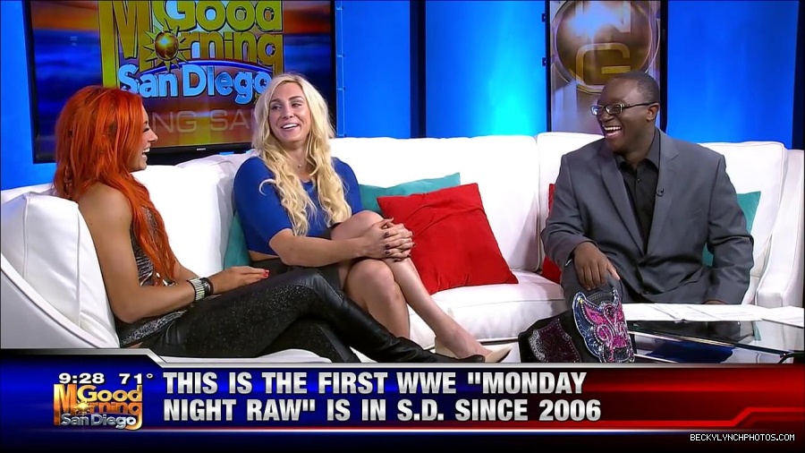 Y2Mate_is_-_WWE_s_Charlotte_and_Becky_Lynch_say_Good_Morning_San_Diego-uhjeOCZYeDs-720p-1656083333155_mp4_000134968.jpg