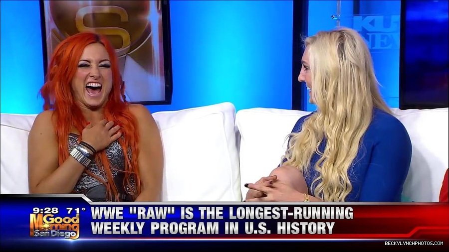 Y2Mate_is_-_WWE_s_Charlotte_and_Becky_Lynch_say_Good_Morning_San_Diego-uhjeOCZYeDs-720p-1656083333155_mp4_000137770.jpg