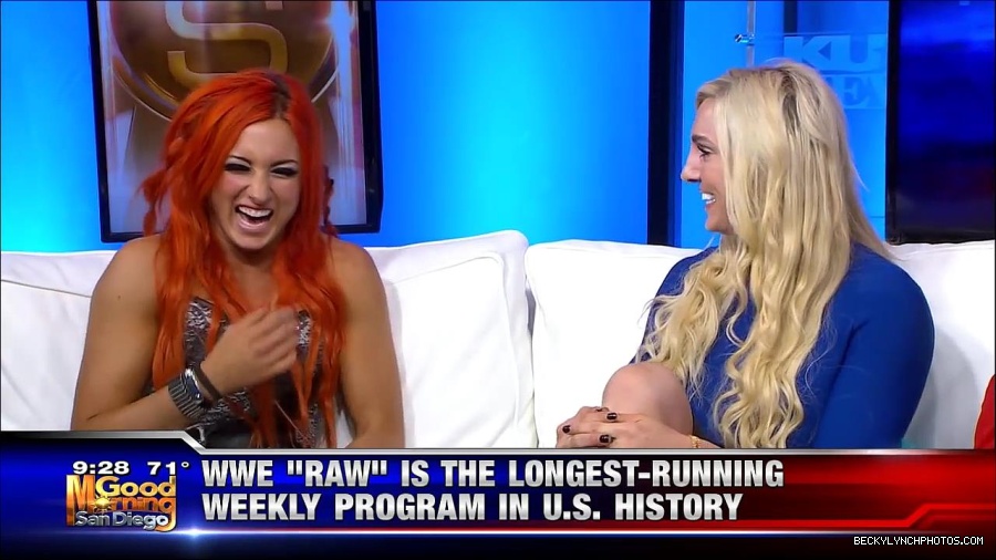 Y2Mate_is_-_WWE_s_Charlotte_and_Becky_Lynch_say_Good_Morning_San_Diego-uhjeOCZYeDs-720p-1656083333155_mp4_000138171.jpg
