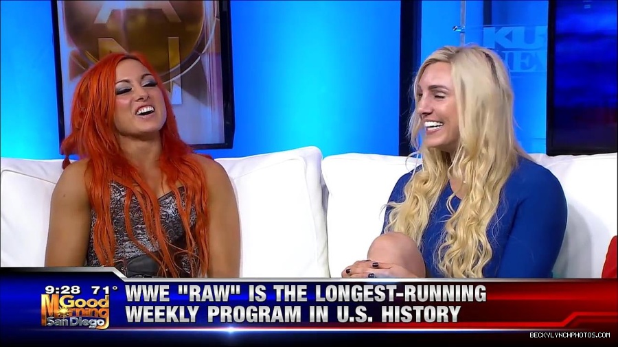 Y2Mate_is_-_WWE_s_Charlotte_and_Becky_Lynch_say_Good_Morning_San_Diego-uhjeOCZYeDs-720p-1656083333155_mp4_000140173.jpg