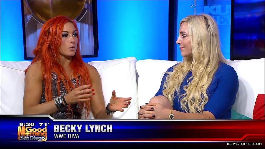 Y2Mate_is_-_WWE_s_Charlotte_and_Becky_Lynch_say_Good_Morning_San_Diego-uhjeOCZYeDs-720p-1656083333155_mp4_000254687.jpg