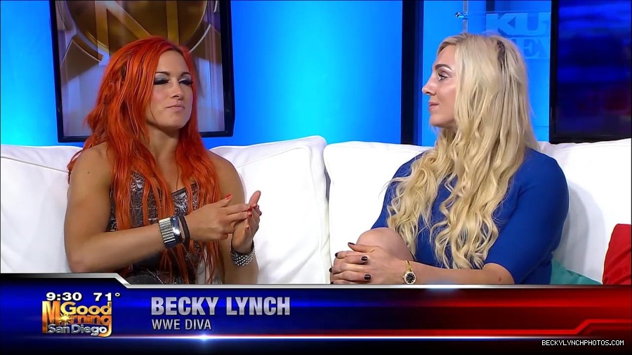 Y2Mate_is_-_WWE_s_Charlotte_and_Becky_Lynch_say_Good_Morning_San_Diego-uhjeOCZYeDs-720p-1656083333155_mp4_000259892.jpg