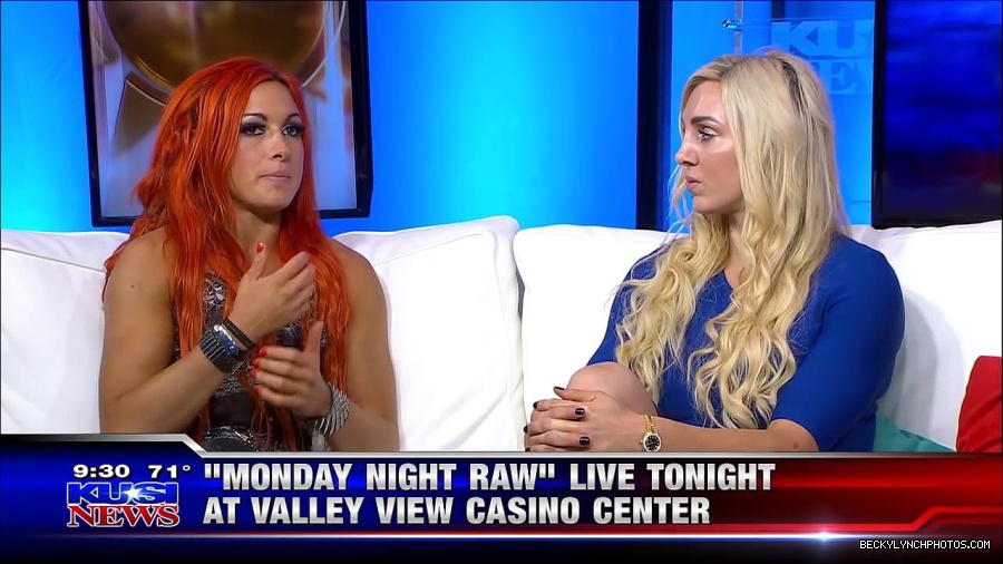 Y2Mate_is_-_WWE_s_Charlotte_and_Becky_Lynch_say_Good_Morning_San_Diego-uhjeOCZYeDs-720p-1656083333155_mp4_000265498.jpg