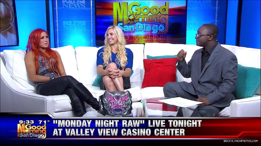 Y2Mate_is_-_WWE_s_Charlotte_and_Becky_Lynch_say_Good_Morning_San_Diego-uhjeOCZYeDs-720p-1656083333155_mp4_000281114.jpg