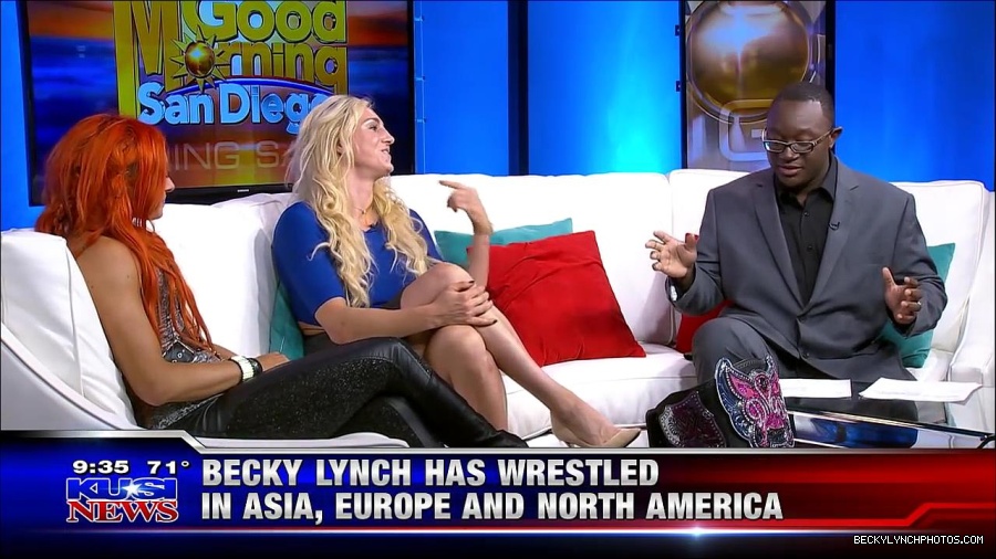 Y2Mate_is_-_WWE_s_Charlotte_and_Becky_Lynch_say_Good_Morning_San_Diego-uhjeOCZYeDs-720p-1656083333155_mp4_000429462.jpg