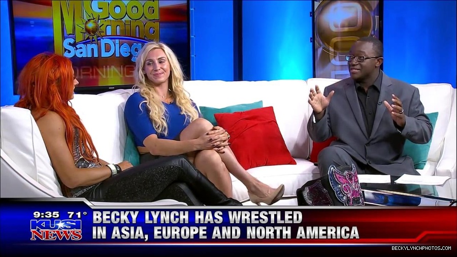 Y2Mate_is_-_WWE_s_Charlotte_and_Becky_Lynch_say_Good_Morning_San_Diego-uhjeOCZYeDs-720p-1656083333155_mp4_000432665.jpg