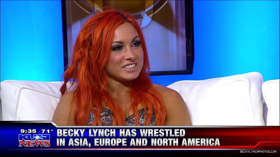 Y2Mate_is_-_WWE_s_Charlotte_and_Becky_Lynch_say_Good_Morning_San_Diego-uhjeOCZYeDs-720p-1656083333155_mp4_000434267.jpg