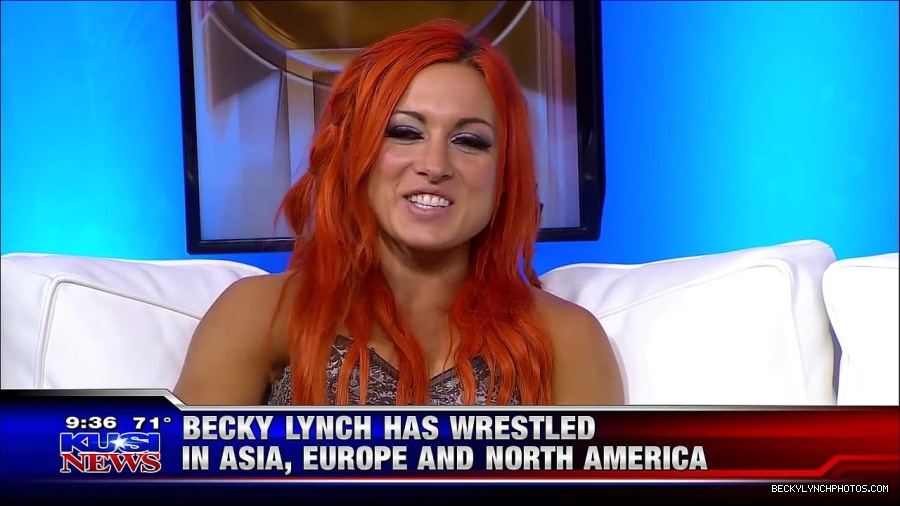Y2Mate_is_-_WWE_s_Charlotte_and_Becky_Lynch_say_Good_Morning_San_Diego-uhjeOCZYeDs-720p-1656083333155_mp4_000453085.jpg