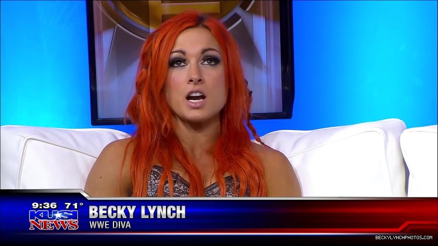 Y2Mate_is_-_WWE_s_Charlotte_and_Becky_Lynch_say_Good_Morning_San_Diego-uhjeOCZYeDs-720p-1656083333155_mp4_000456689.jpg