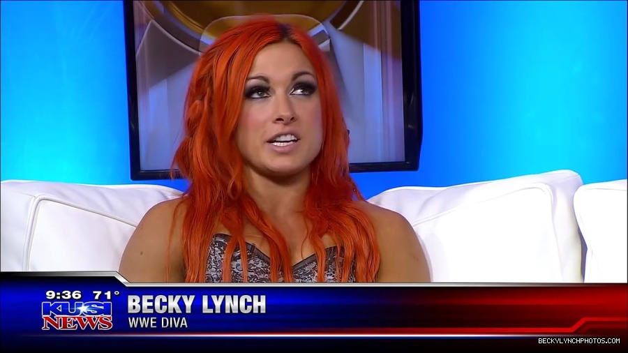 Y2Mate_is_-_WWE_s_Charlotte_and_Becky_Lynch_say_Good_Morning_San_Diego-uhjeOCZYeDs-720p-1656083333155_mp4_000457490.jpg