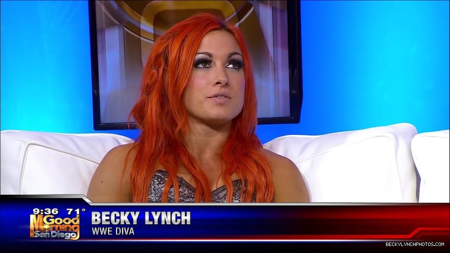 Y2Mate_is_-_WWE_s_Charlotte_and_Becky_Lynch_say_Good_Morning_San_Diego-uhjeOCZYeDs-720p-1656083333155_mp4_000459091.jpg
