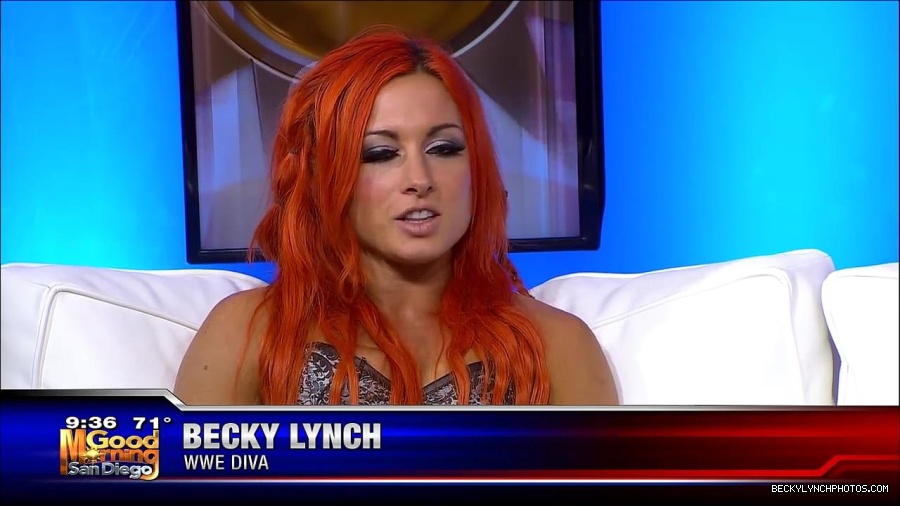 Y2Mate_is_-_WWE_s_Charlotte_and_Becky_Lynch_say_Good_Morning_San_Diego-uhjeOCZYeDs-720p-1656083333155_mp4_000461494.jpg