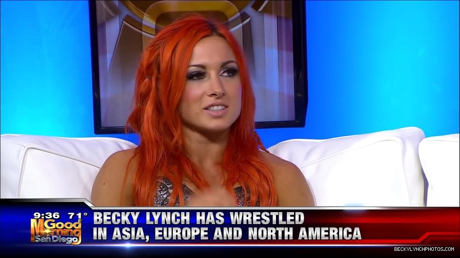 Y2Mate_is_-_WWE_s_Charlotte_and_Becky_Lynch_say_Good_Morning_San_Diego-uhjeOCZYeDs-720p-1656083333155_mp4_000464697.jpg