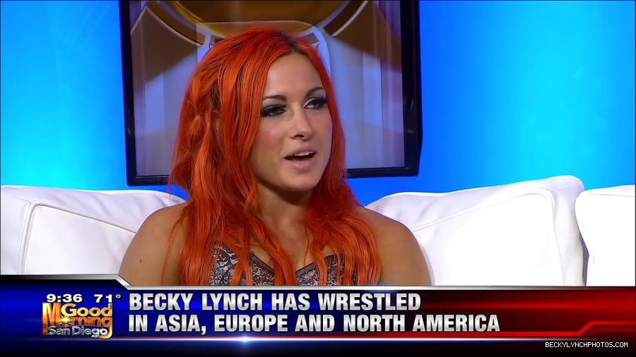 Y2Mate_is_-_WWE_s_Charlotte_and_Becky_Lynch_say_Good_Morning_San_Diego-uhjeOCZYeDs-720p-1656083333155_mp4_000465898.jpg