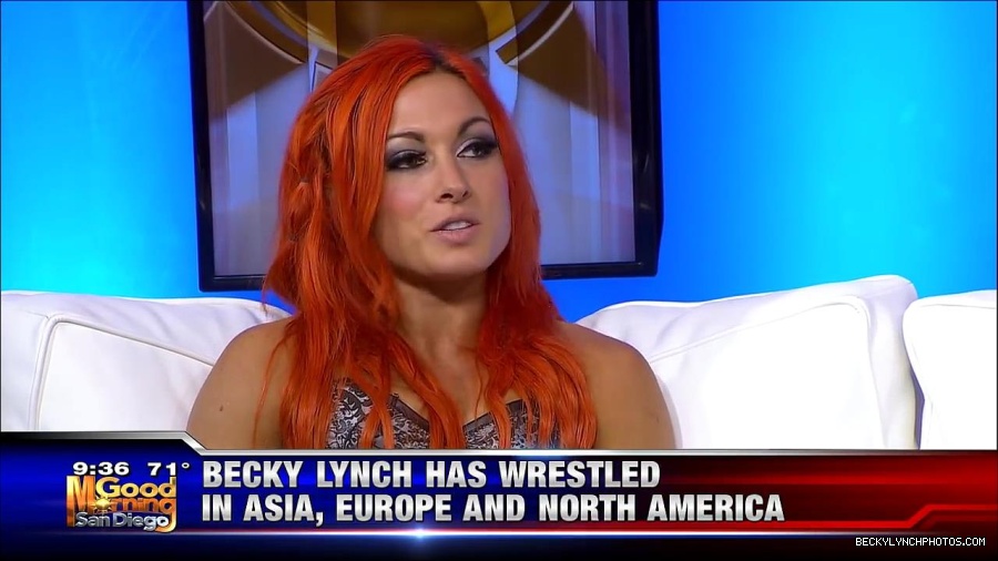Y2Mate_is_-_WWE_s_Charlotte_and_Becky_Lynch_say_Good_Morning_San_Diego-uhjeOCZYeDs-720p-1656083333155_mp4_000466299.jpg