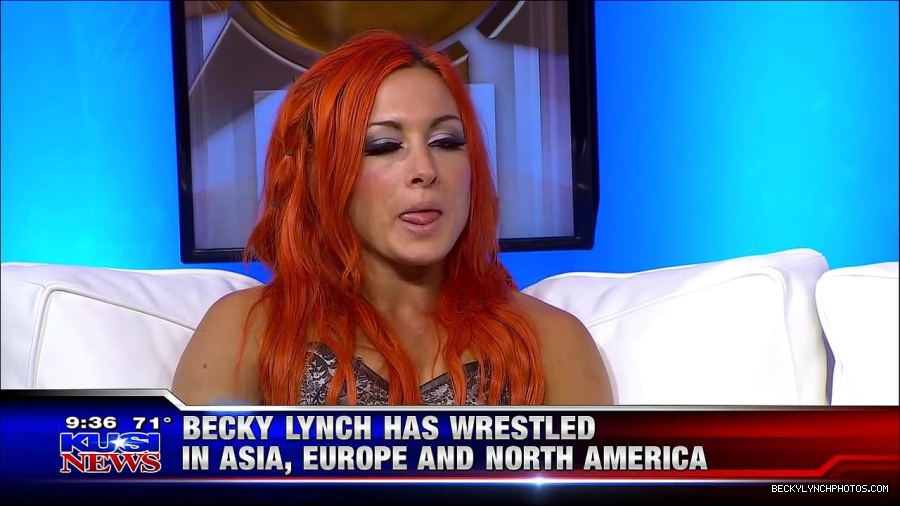 Y2Mate_is_-_WWE_s_Charlotte_and_Becky_Lynch_say_Good_Morning_San_Diego-uhjeOCZYeDs-720p-1656083333155_mp4_000468301.jpg