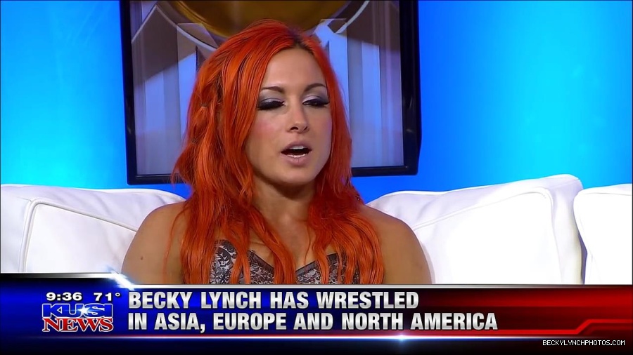 Y2Mate_is_-_WWE_s_Charlotte_and_Becky_Lynch_say_Good_Morning_San_Diego-uhjeOCZYeDs-720p-1656083333155_mp4_000468701.jpg