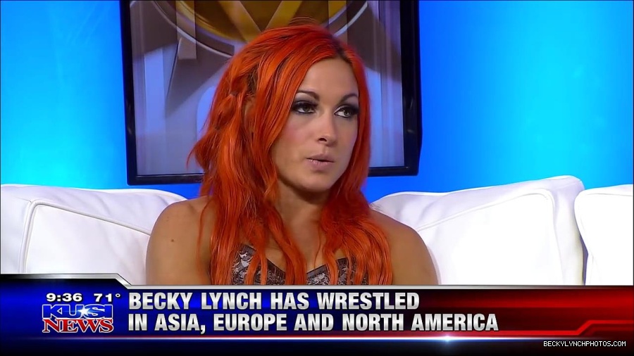 Y2Mate_is_-_WWE_s_Charlotte_and_Becky_Lynch_say_Good_Morning_San_Diego-uhjeOCZYeDs-720p-1656083333155_mp4_000469502.jpg