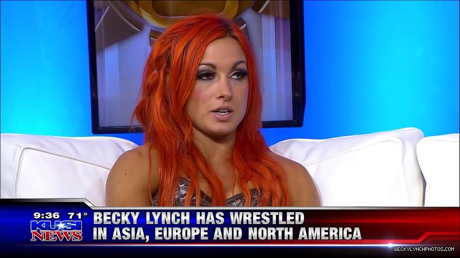 Y2Mate_is_-_WWE_s_Charlotte_and_Becky_Lynch_say_Good_Morning_San_Diego-uhjeOCZYeDs-720p-1656083333155_mp4_000471103.jpg