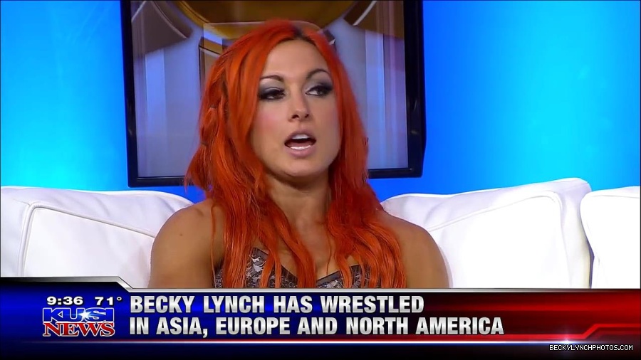 Y2Mate_is_-_WWE_s_Charlotte_and_Becky_Lynch_say_Good_Morning_San_Diego-uhjeOCZYeDs-720p-1656083333155_mp4_000471504.jpg