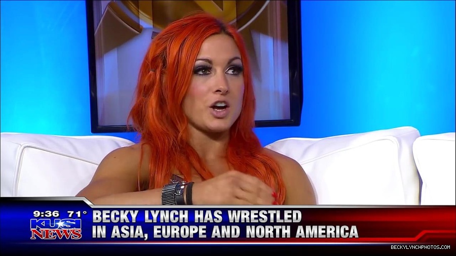 Y2Mate_is_-_WWE_s_Charlotte_and_Becky_Lynch_say_Good_Morning_San_Diego-uhjeOCZYeDs-720p-1656083333155_mp4_000473906.jpg