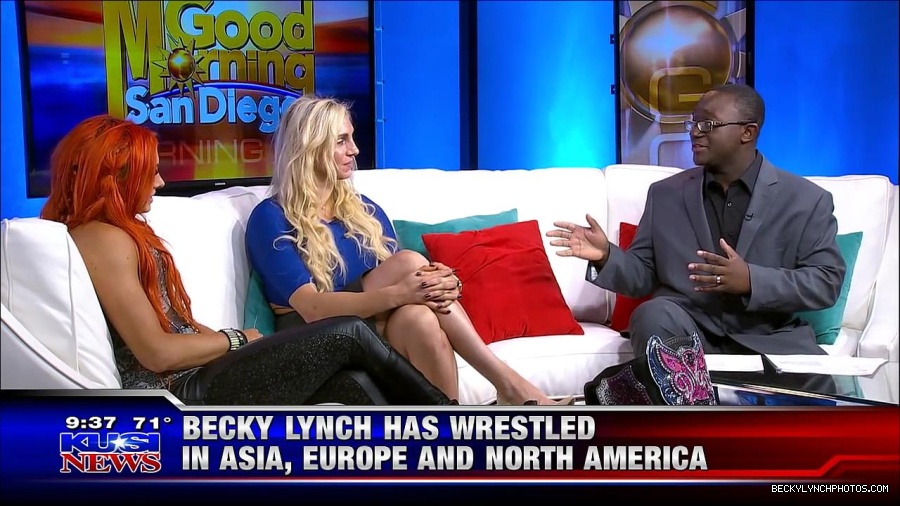 Y2Mate_is_-_WWE_s_Charlotte_and_Becky_Lynch_say_Good_Morning_San_Diego-uhjeOCZYeDs-720p-1656083333155_mp4_000494727.jpg