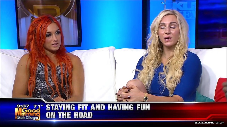 Y2Mate_is_-_WWE_s_Charlotte_and_Becky_Lynch_say_Good_Morning_San_Diego-uhjeOCZYeDs-720p-1656083333155_mp4_000504170.jpg