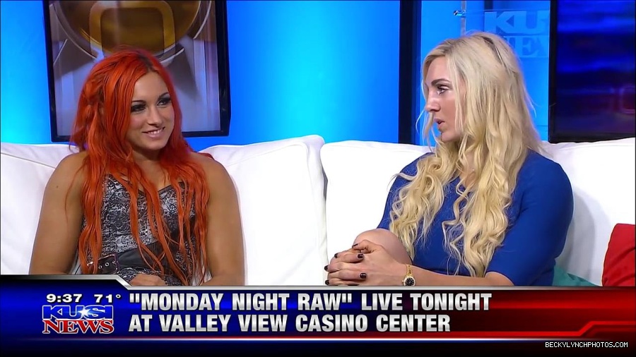 Y2Mate_is_-_WWE_s_Charlotte_and_Becky_Lynch_say_Good_Morning_San_Diego-uhjeOCZYeDs-720p-1656083333155_mp4_000535368.jpg