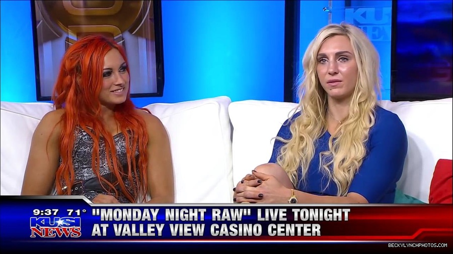 Y2Mate_is_-_WWE_s_Charlotte_and_Becky_Lynch_say_Good_Morning_San_Diego-uhjeOCZYeDs-720p-1656083333155_mp4_000536168.jpg