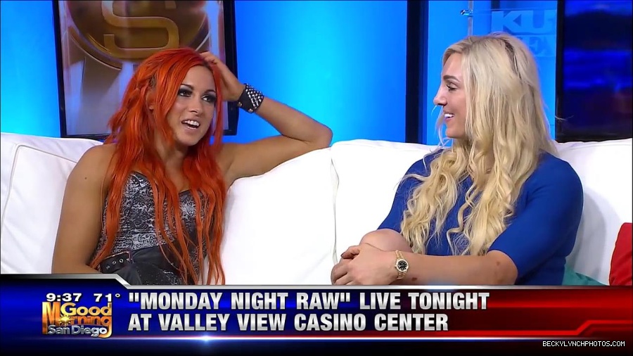 Y2Mate_is_-_WWE_s_Charlotte_and_Becky_Lynch_say_Good_Morning_San_Diego-uhjeOCZYeDs-720p-1656083333155_mp4_000545378.jpg