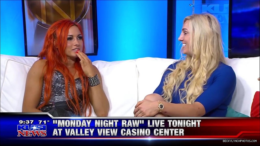 Y2Mate_is_-_WWE_s_Charlotte_and_Becky_Lynch_say_Good_Morning_San_Diego-uhjeOCZYeDs-720p-1656083333155_mp4_000548180.jpg