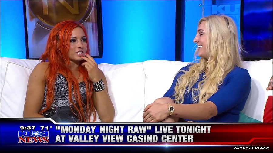 Y2Mate_is_-_WWE_s_Charlotte_and_Becky_Lynch_say_Good_Morning_San_Diego-uhjeOCZYeDs-720p-1656083333155_mp4_000548581.jpg