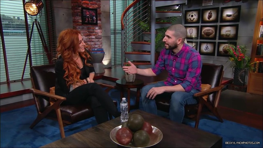Y2Mate_is_-_Becky_Lynch_puts_Ronda_Rousey_on_blast2C_talks_WrestleMania_35_main_event_and_more__WWE_on_ESPN-6Fz-mM2uvwg-720p-1656084280034_mp4_000033633.jpg