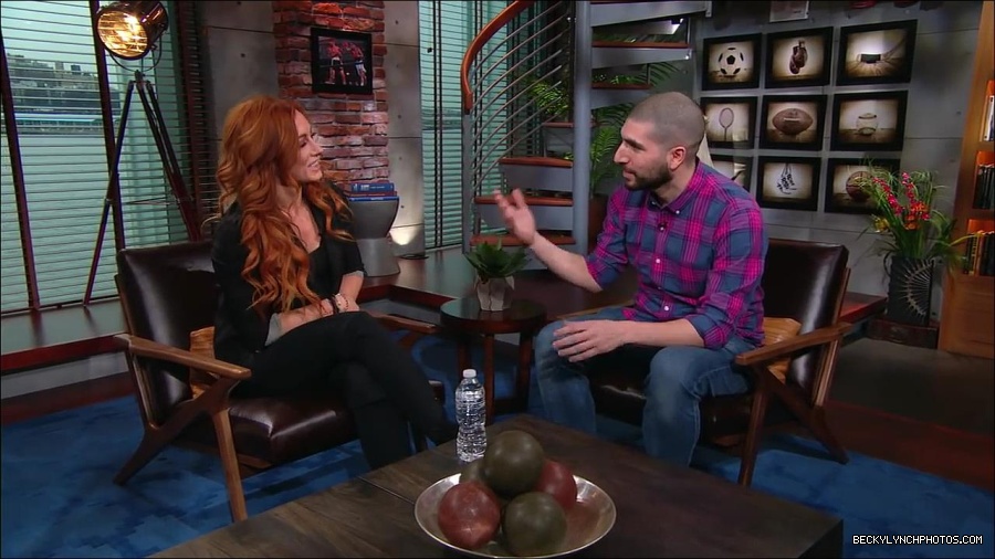 Y2Mate_is_-_Becky_Lynch_puts_Ronda_Rousey_on_blast2C_talks_WrestleMania_35_main_event_and_more__WWE_on_ESPN-6Fz-mM2uvwg-720p-1656084280034_mp4_000034034.jpg