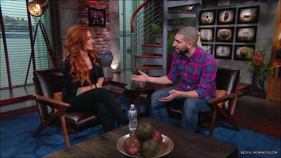 Y2Mate_is_-_Becky_Lynch_puts_Ronda_Rousey_on_blast2C_talks_WrestleMania_35_main_event_and_more__WWE_on_ESPN-6Fz-mM2uvwg-720p-1656084280034_mp4_000034434.jpg