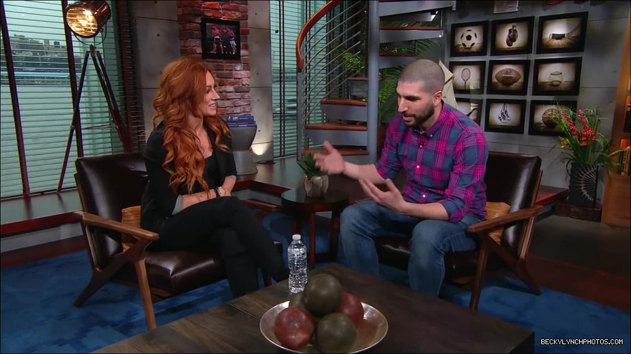 Y2Mate_is_-_Becky_Lynch_puts_Ronda_Rousey_on_blast2C_talks_WrestleMania_35_main_event_and_more__WWE_on_ESPN-6Fz-mM2uvwg-720p-1656084280034_mp4_000035235.jpg