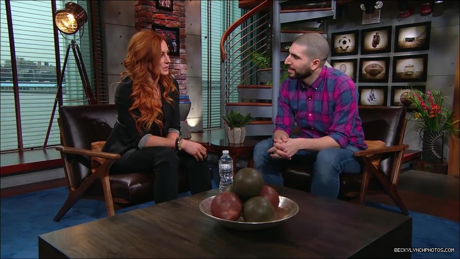 Y2Mate_is_-_Becky_Lynch_puts_Ronda_Rousey_on_blast2C_talks_WrestleMania_35_main_event_and_more__WWE_on_ESPN-6Fz-mM2uvwg-720p-1656084280034_mp4_000198331.jpg