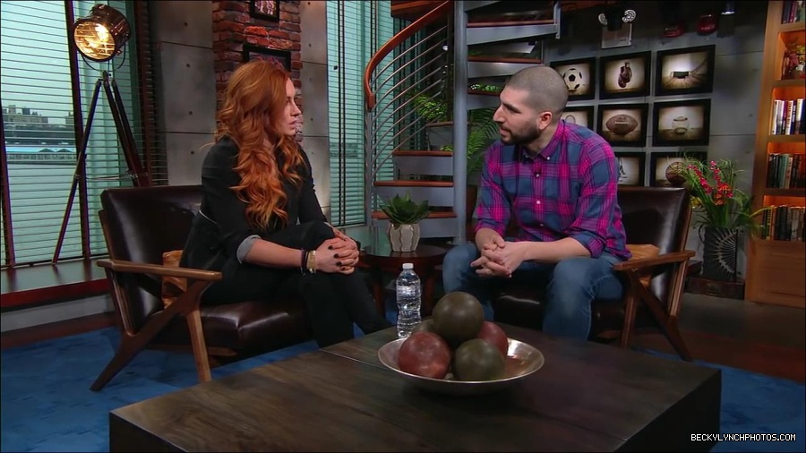 Y2Mate_is_-_Becky_Lynch_puts_Ronda_Rousey_on_blast2C_talks_WrestleMania_35_main_event_and_more__WWE_on_ESPN-6Fz-mM2uvwg-720p-1656084280034_mp4_000219953.jpg