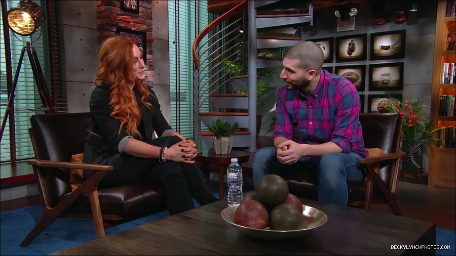 Y2Mate_is_-_Becky_Lynch_puts_Ronda_Rousey_on_blast2C_talks_WrestleMania_35_main_event_and_more__WWE_on_ESPN-6Fz-mM2uvwg-720p-1656084280034_mp4_001254954.jpg
