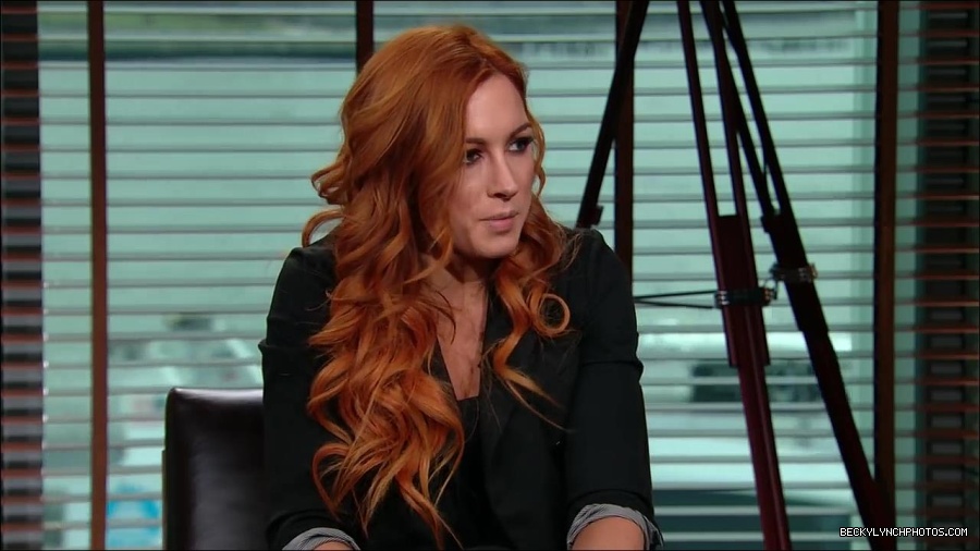 Y2Mate_is_-_Becky_Lynch_puts_Ronda_Rousey_on_blast2C_talks_WrestleMania_35_main_event_and_more__WWE_on_ESPN-6Fz-mM2uvwg-720p-1656084280034_mp4_001393493.jpg
