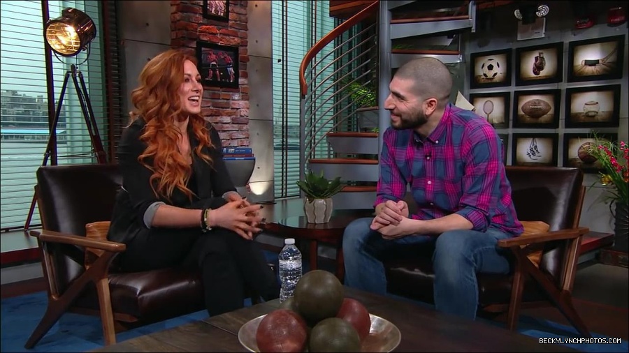 Y2Mate_is_-_Becky_Lynch_puts_Ronda_Rousey_on_blast2C_talks_WrestleMania_35_main_event_and_more__WWE_on_ESPN-6Fz-mM2uvwg-720p-1656084280034_mp4_001431664.jpg