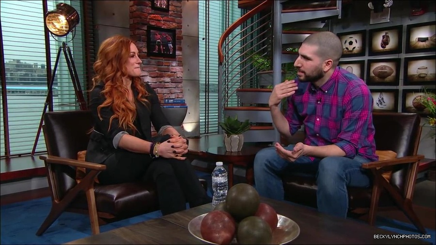Y2Mate_is_-_Becky_Lynch_puts_Ronda_Rousey_on_blast2C_talks_WrestleMania_35_main_event_and_more__WWE_on_ESPN-6Fz-mM2uvwg-720p-1656084280034_mp4_001462095.jpg