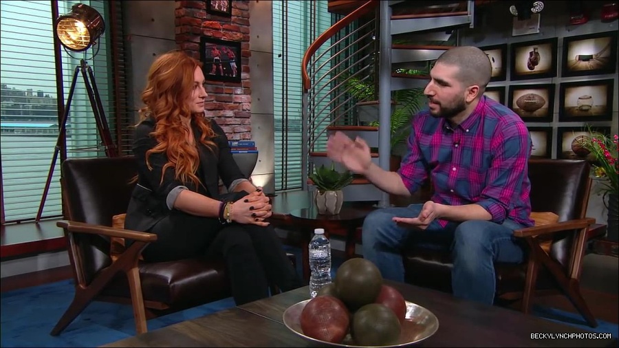 Y2Mate_is_-_Becky_Lynch_puts_Ronda_Rousey_on_blast2C_talks_WrestleMania_35_main_event_and_more__WWE_on_ESPN-6Fz-mM2uvwg-720p-1656084280034_mp4_001465298.jpg